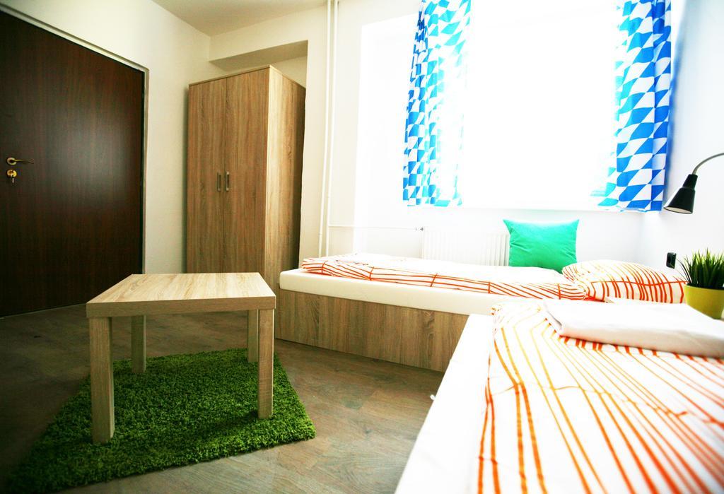 Hostel Bratislava By Freddie Номер фото