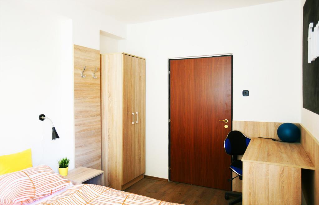 Hostel Bratislava By Freddie Номер фото